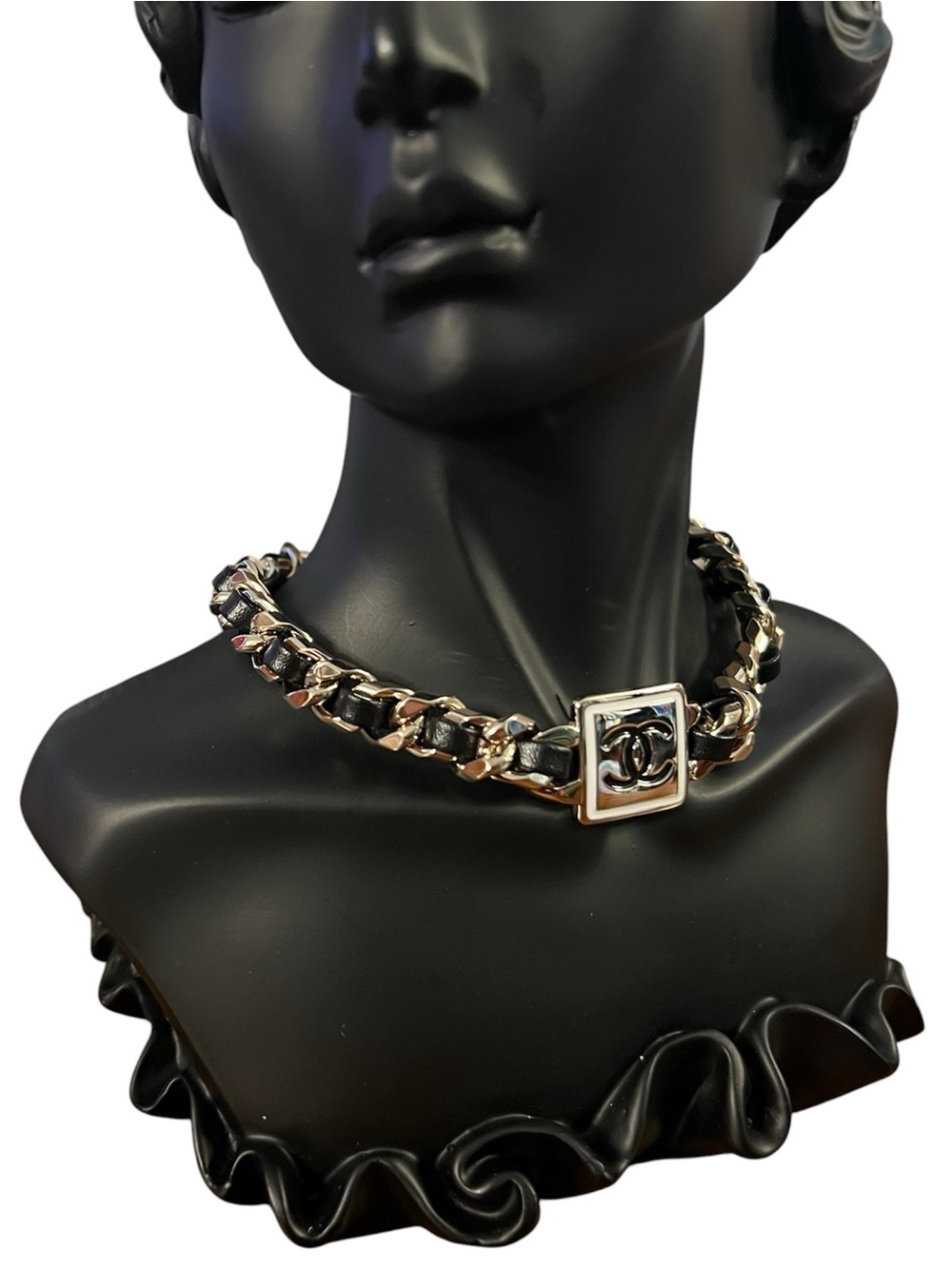 ChaneI Metal CC W/ Black Lamb Leather Choker - Picture 2 of 4
